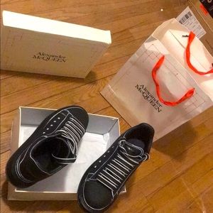 Alexander McQueens. Size 9 but the run big so can fit a 10 10-5
